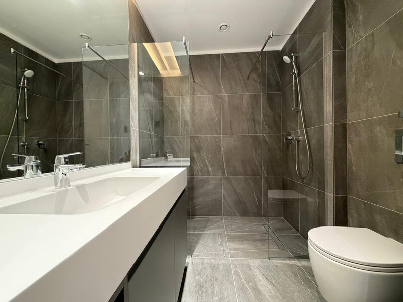 2025 One Floreasca Towers, 2 camere 70 mp, Totul Nou, Parcare